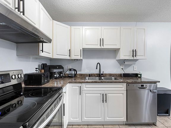 3rd image of 46260 Harford St #13