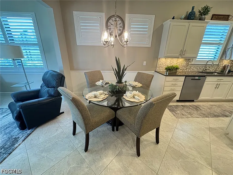 12835 Epping Way — Photo 12