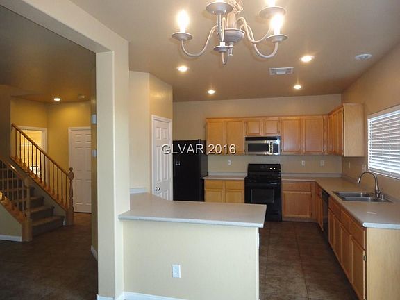 5th image of 9136 Patrick Henry Ave #0