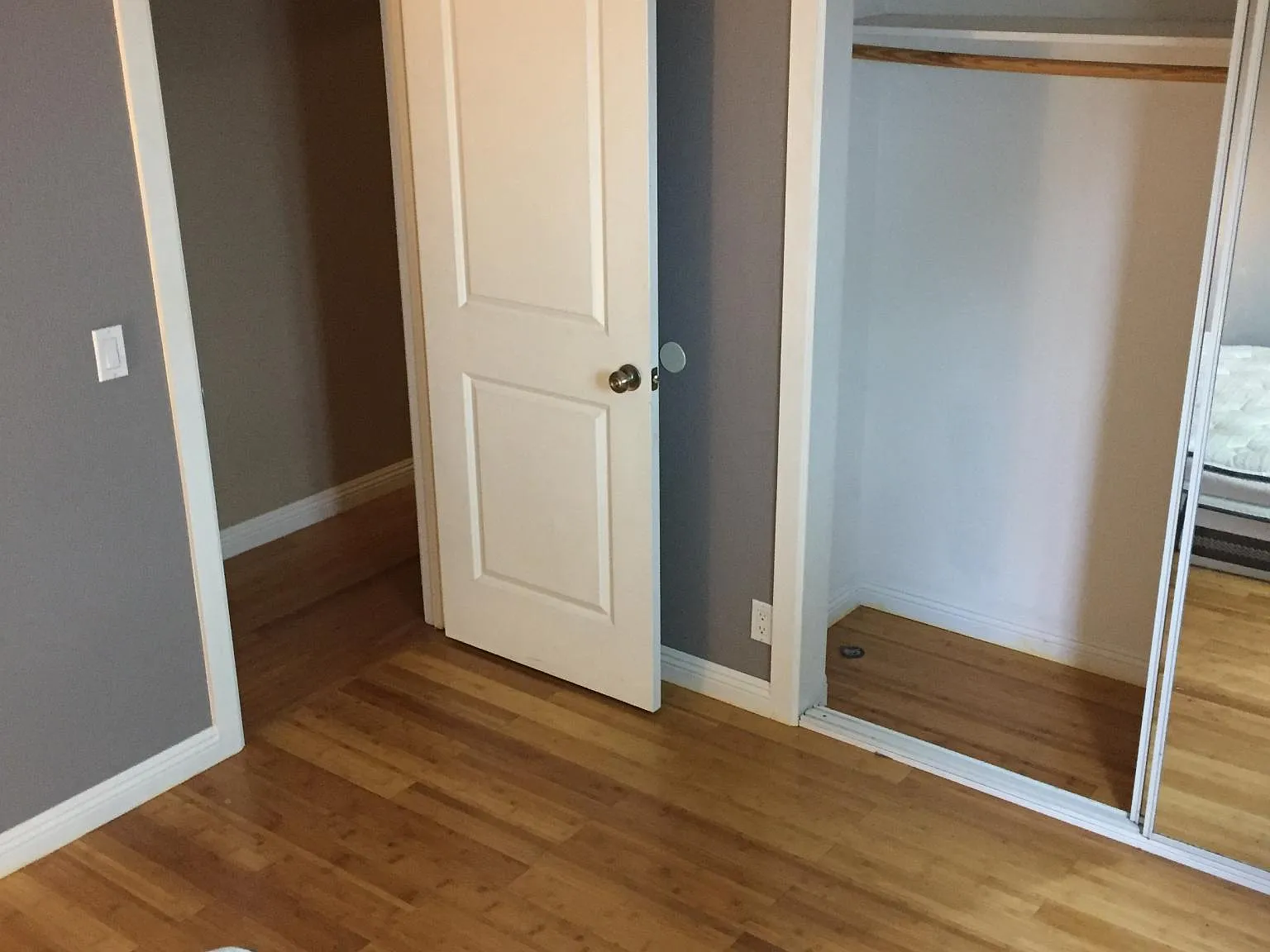 1427 Glena Ct — Photo 1