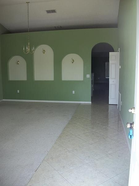 1st image of 609 Baldwin Dr