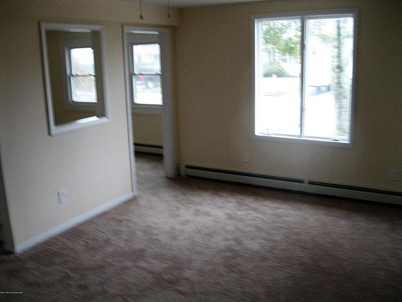 3rd image of 2133 Barnegat Blvd