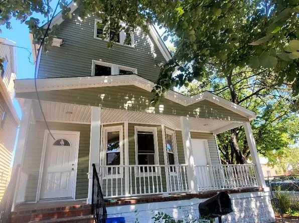 (undisclosed Address), Woodhaven, NY 11421