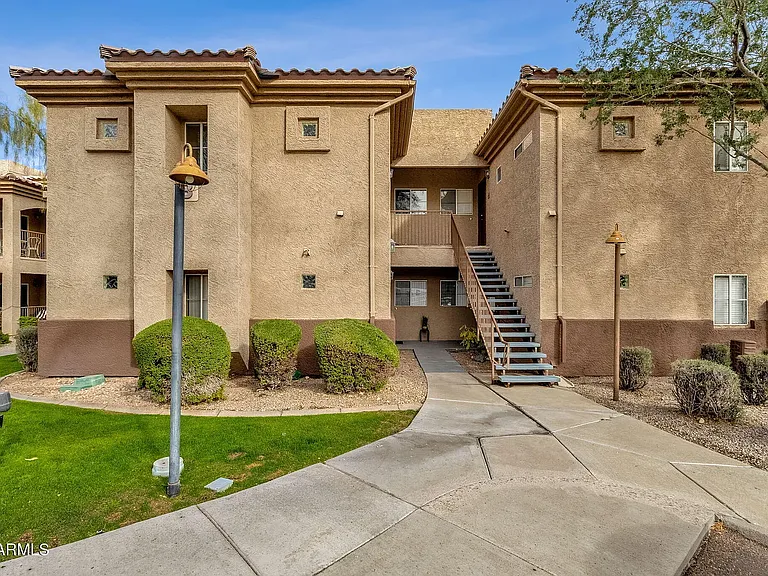 13700 N Fountain Hills Blvd #206-B — Photo 3