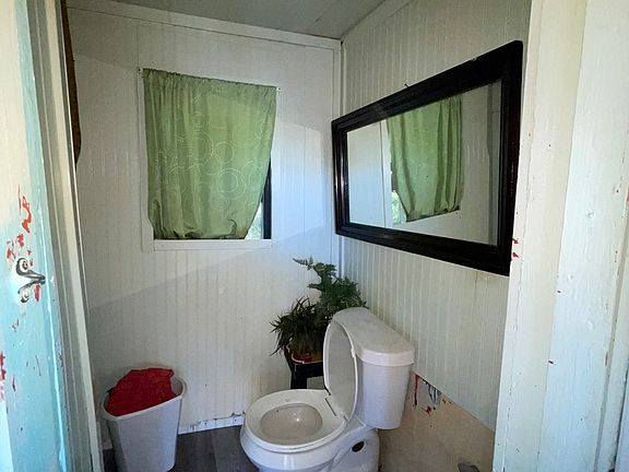 5th image of 806 GREEN ST