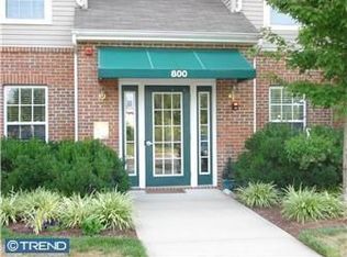 811 Mowat Cir, Hamilton, NJ 08690