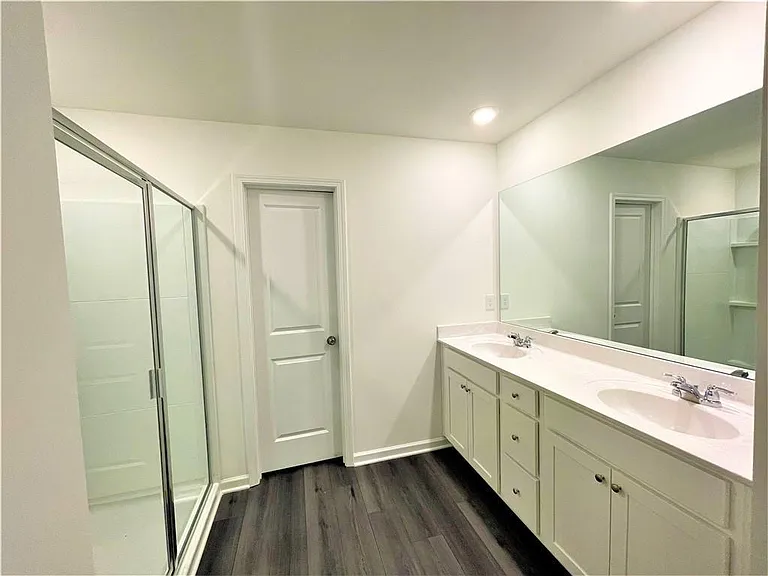 270 Rivulet Dr — Photo 16