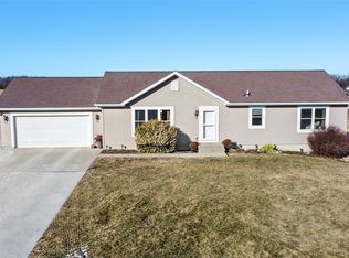 19921 Kirkwood St, Milo, IA 50166