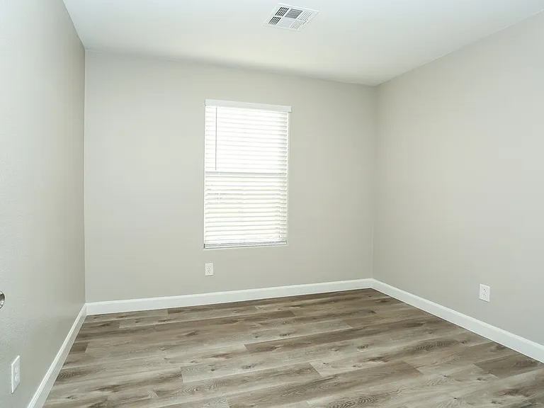 8013 Indian Blanket St — Photo 13