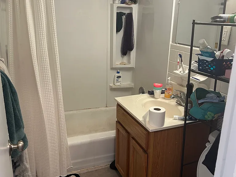 1418 Laurel Ave #6 — Photo 7