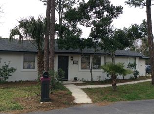 1426 7th St S, Jacksonville Beach, FL 32250