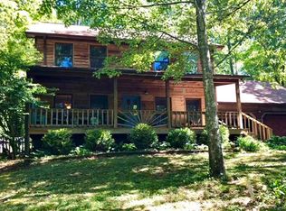 70 Walnut Cove Rd, Brevard, NC 28712