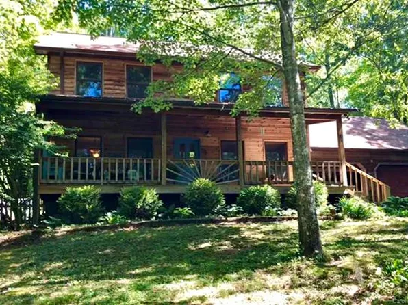70 Walnut Cove Rd, Brevard, NC 28712