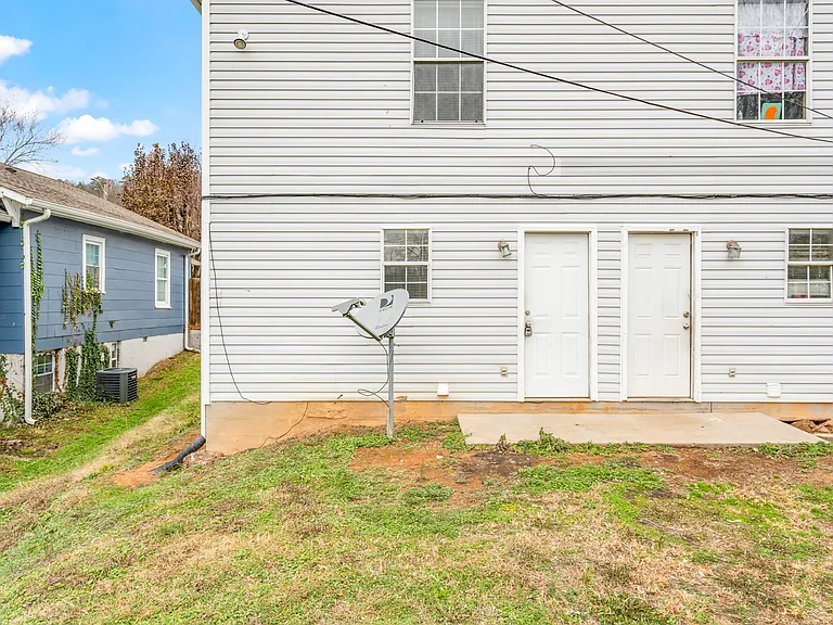422 Cedar Ave #A — Photo 22