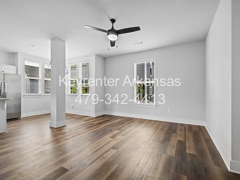936 S Wichita Ave — Photo 8