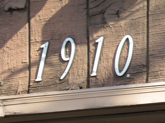 3rd image of 1910-1912 Bairsford Dr