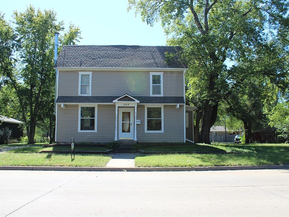 1st image of 509 NW 7th St