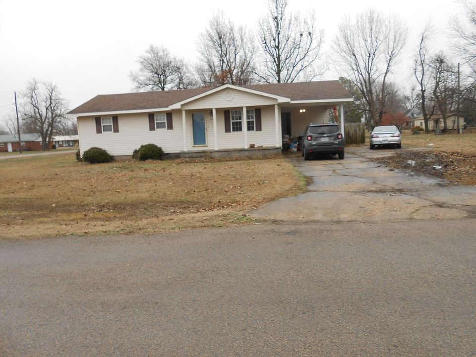 1st image of 428 N 5th St
