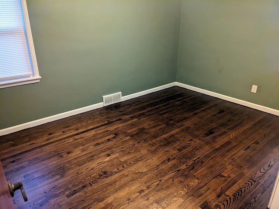 716 Wellesley Ave, photo 7