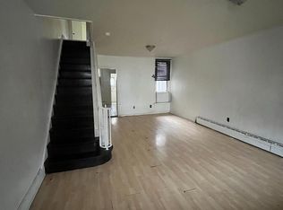 4757 Oakmont St, Philadelphia, PA 19136