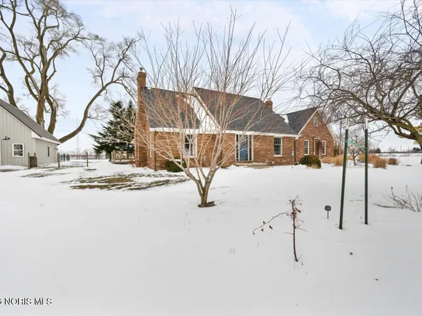 8300 Noward Rd, Waterville, OH 43566