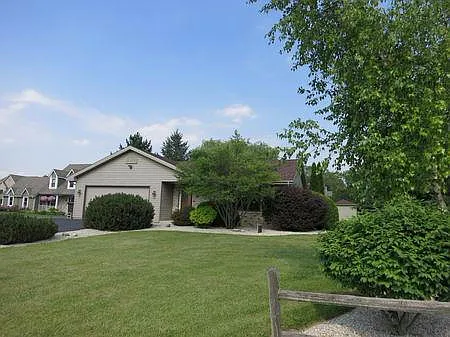 7909 Scenic View Dr photo 1