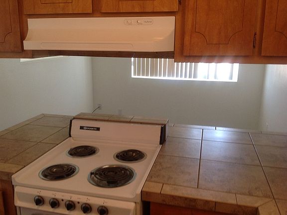 2nd image of 3030 Winterhaven Dr