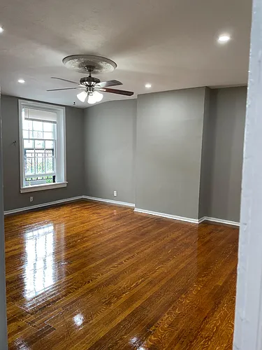 717 Park Ave #4F Photo 1