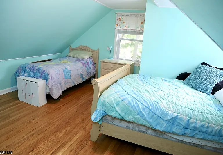 41 Beechwood Rd — Photo 17