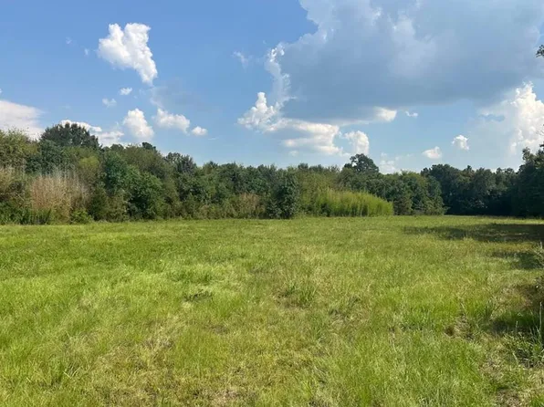1603 Atkinson Dr, Lufkin, TX 75901