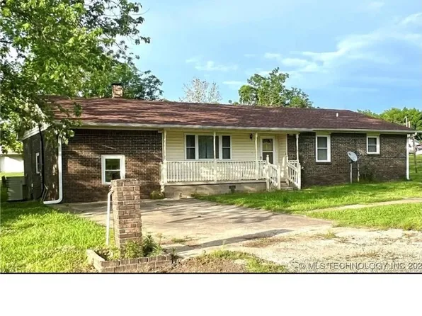 104 SE Olive St, Whitefield, OK 74472