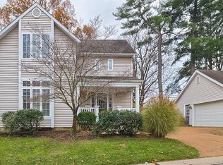 226 W Old Watson Rd, Saint Louis, MO 63119