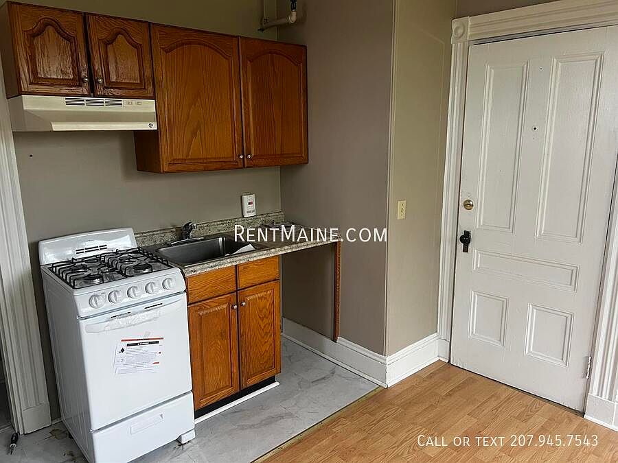 1st image of 145 Union St Unit 17