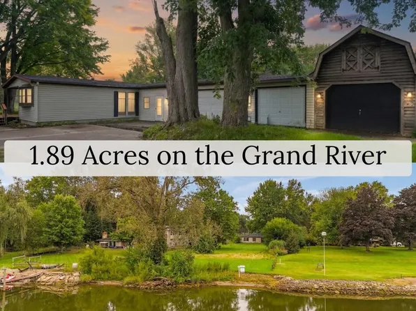10383 N Cedar Dr, Grand Haven, MI 49417