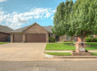 10700 NW 40th St, Yukon, OK 73099