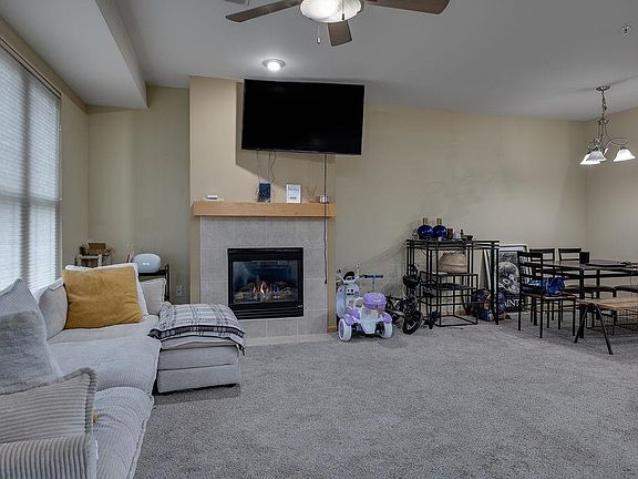 5th image of 8261 Starr Grass Dr
