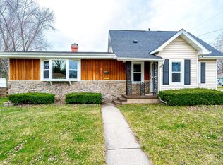 1727 N Ullman St, Appleton, WI 54911