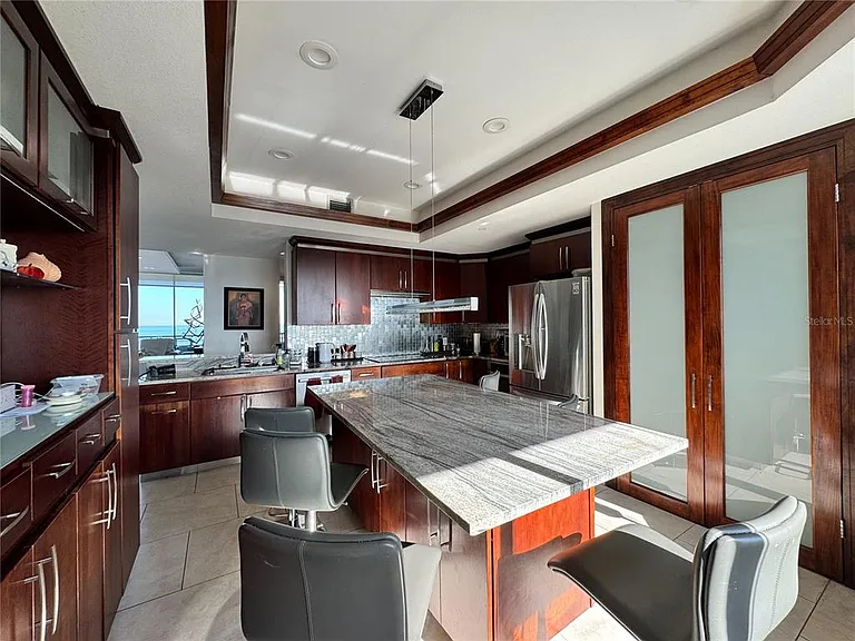 1560 Gulf Blvd #804 — Photo 8