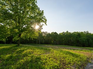 5 Pinewood Rd, Nunnelly, TN 37137