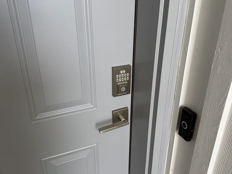 Eagle Crest Apartments — Photo 60