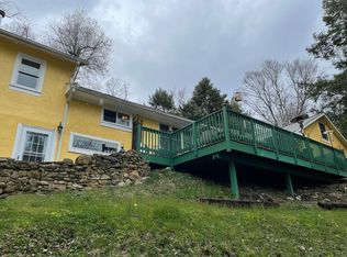 395 N Pearl St, Granville, OH 43023