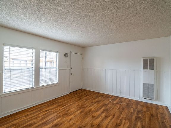 3rd image of 9300 Valley Blvd APT 5