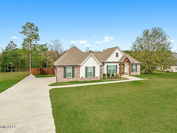 2nd image of 51 Knoll Creek Dr