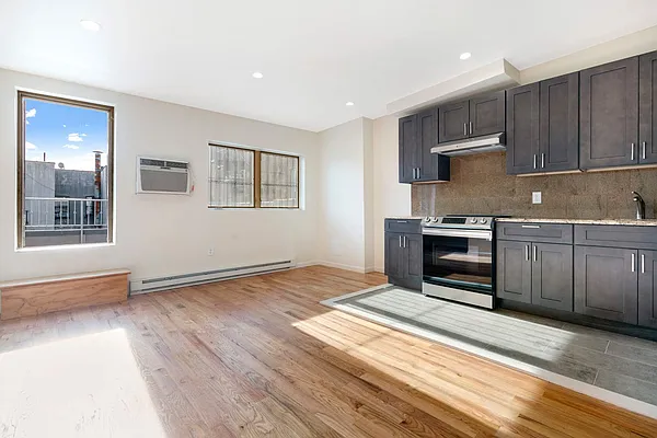 Rented by Compass | media 12