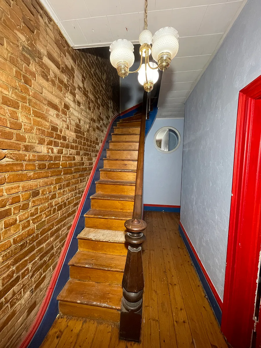 Building Photo - 15 N Ferry St #1