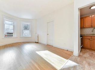 36 Winchester St APT 2, Brookline, MA 02446