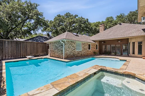 4406 Cobblers Ln Photo 1