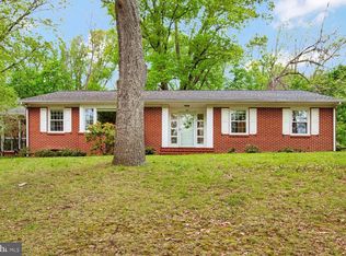 42 Sherwood Rd, Cockeysville, MD 21030