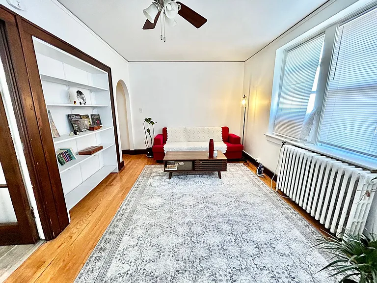 Varsity Management - 809 E. Kingsley — Photo 2