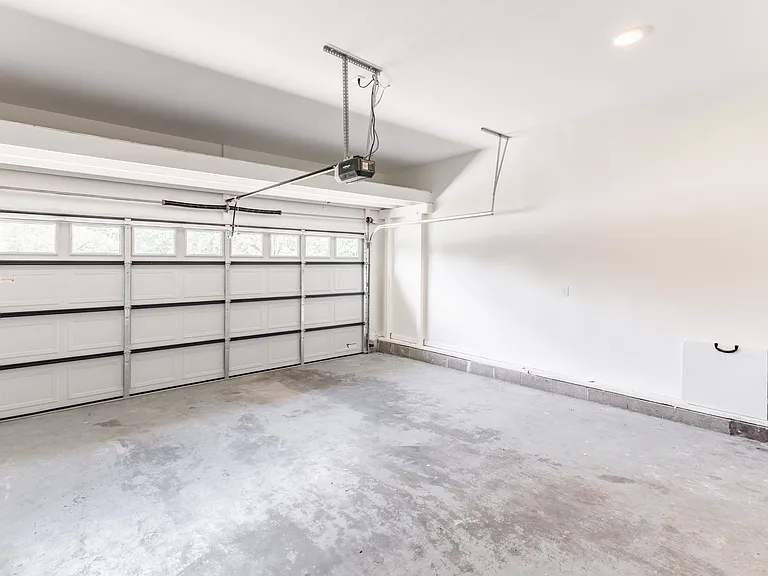 122 Sleepy Hollow Ct — Photo 25